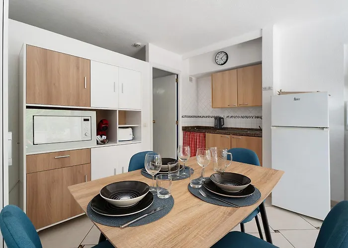 Geranios 82 Апартаменти